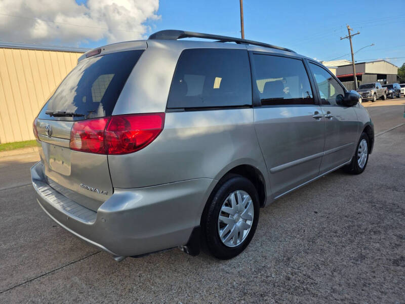 2006 Toyota Sienna