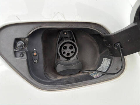 2016 Volkswagen e-Golf SE