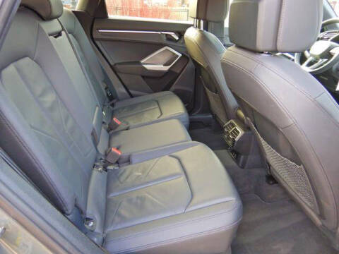 2025 Audi Q3 quattro S line Premium 45 TFSI