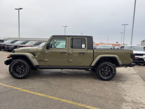 2026 Jeep Gladiator Sport