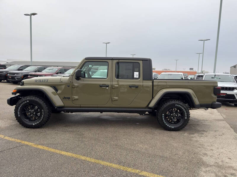 2026 Jeep Gladiator Sport