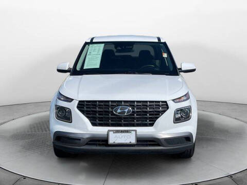 2021 Hyundai Venue SE