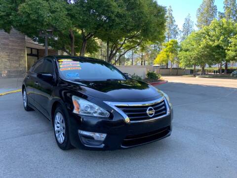 2014 Nissan Altima for sale at Right Cars Auto Sales in Sacramento CA