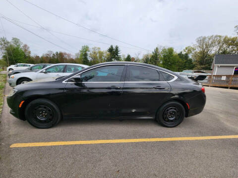 2015 Chrysler 200 for sale at Hilltop Auto in Prescott MI