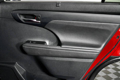 2020 Toyota Highlander Hybrid XLE