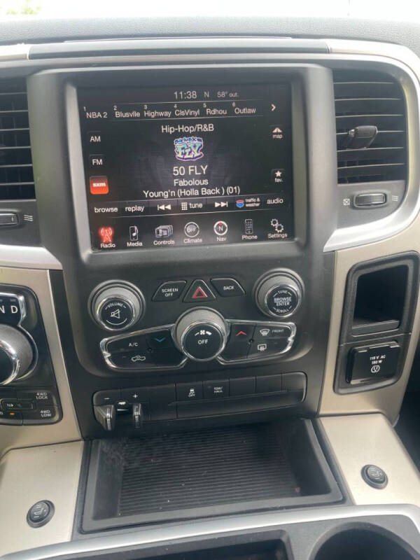 2014 RAM 1500 SLT