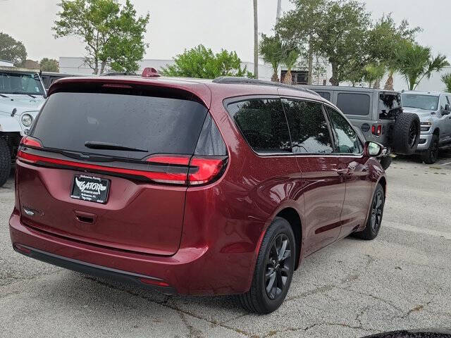 2021 Chrysler Pacifica Touring L