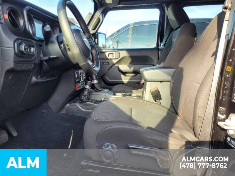 2024 Jeep Gladiator Mojave