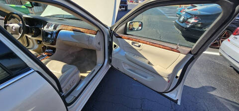 2011 Cadillac DTS Premium Collection