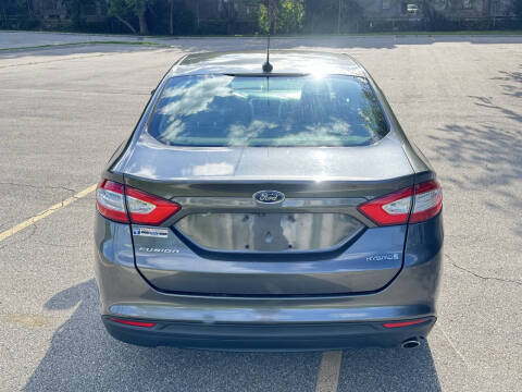 2015 Ford Fusion Hybrid S