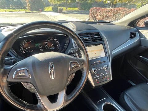 2018 Lincoln MKC Select