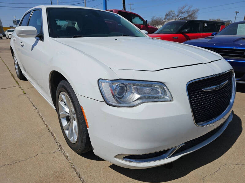 2016 Chrysler 300 for sale at DFW Car Mart in Arlington TX