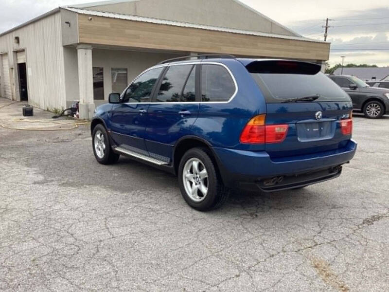 2002 BMW X5 4.4i