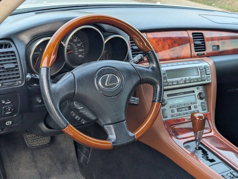 2003 Lexus SC 430
