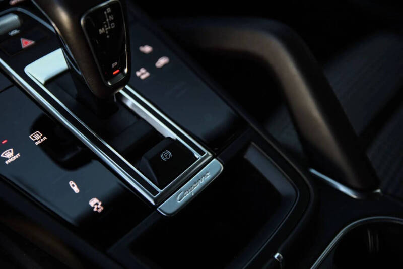 2020 Porsche Cayenne Turbo Coupe