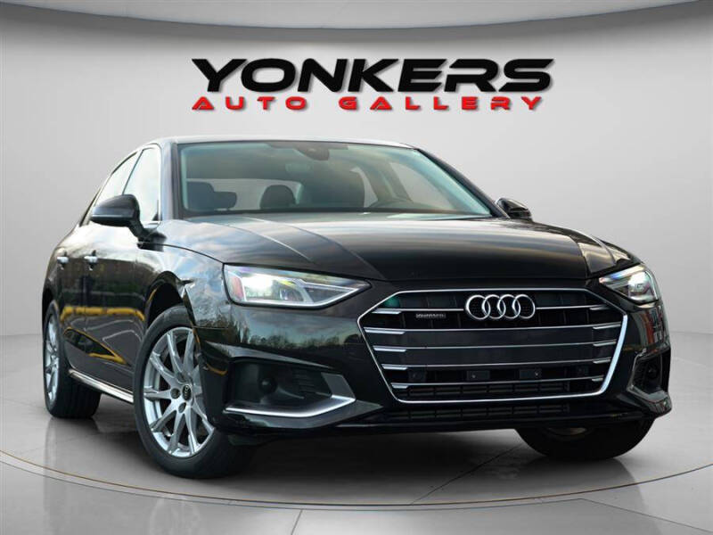 2022 Audi A4 quattro Premium 40 TFSI