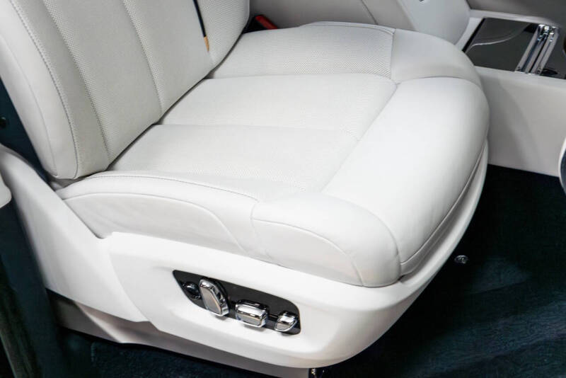 2021 Rolls-Royce Phantom