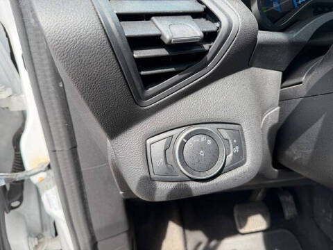 2017 Ford C-MAX Hybrid SE