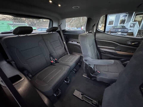 2019 GMC Acadia SLE-2