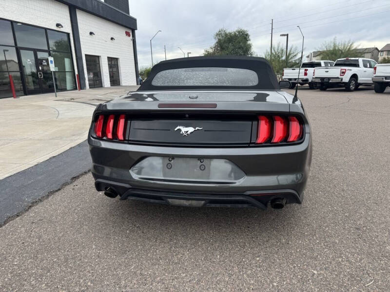 2019 Ford Mustang EcoBoost