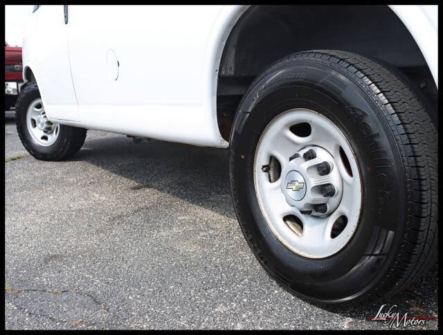 2023 Chevrolet Express 2500