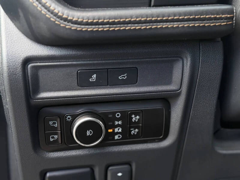 2023 Ford Expedition MAX Platinum