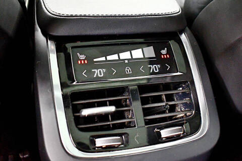 2022 Volvo XC90 Recharge T8 R-Design