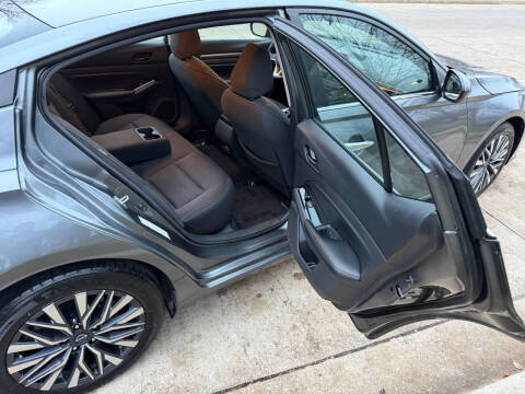 2023 Nissan Altima 2.5 SV