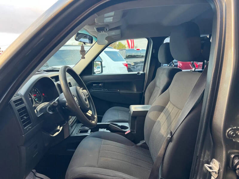 2012 Jeep Liberty Sport