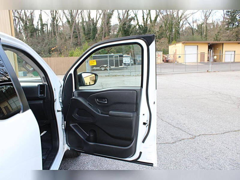 2023 Nissan Frontier