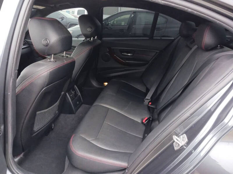 2015 BMW 3 Series 328i