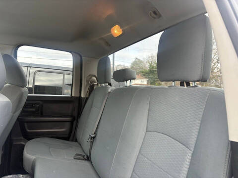 2019 RAM 1500 Classic Express