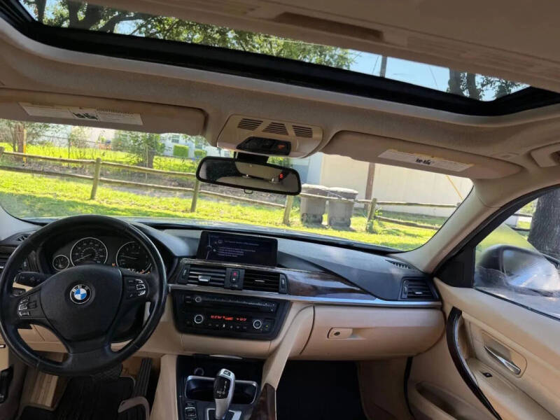 2013 BMW 3 Series 328i