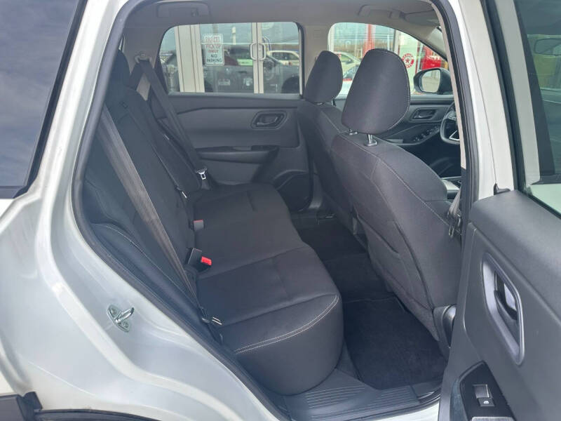 2024 Nissan Rogue S