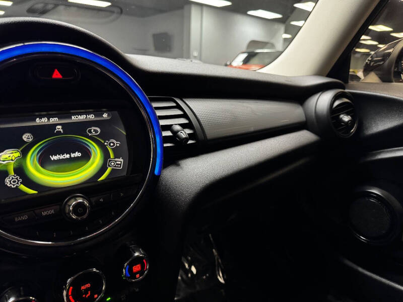 2018 MINI Hardtop 2 Door Cooper