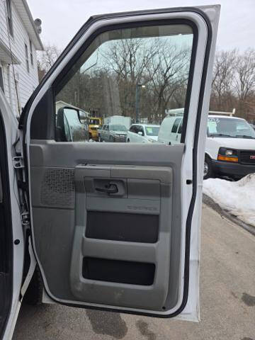 2014 Ford E-Series E-150