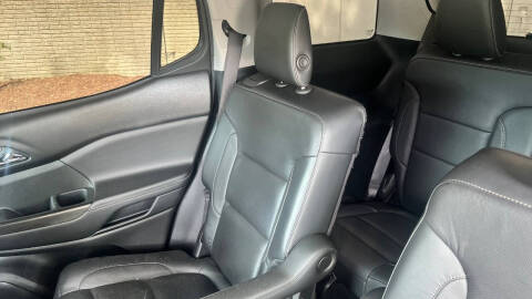 2017 GMC Acadia SLT-1