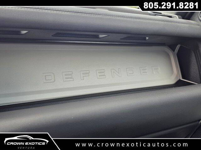 2024 Land Rover Defender 110 P400 X-Dynamic SE