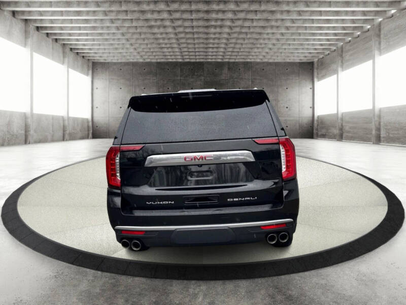 2023 GMC Yukon XL Denali