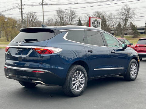 2023 Buick Enclave Essence