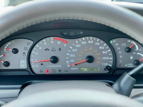 2003 Toyota Sequoia Limited