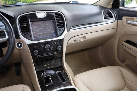 2013 Chrysler 300
