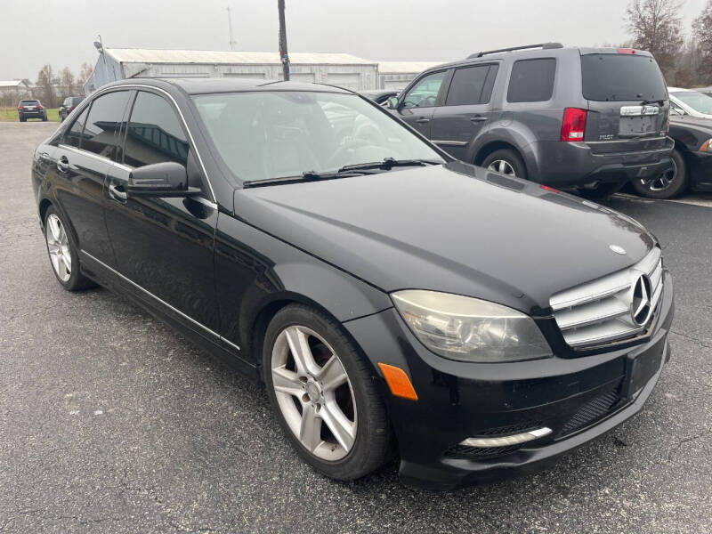 2011 Mercedes-Benz C-Class C300 Luxury's photo