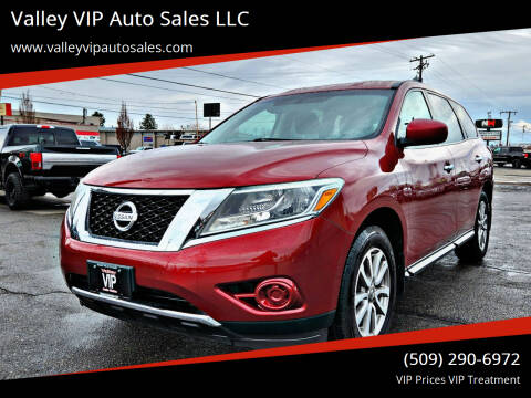 2013 Nissan Pathfinder for sale at Valley VIP Auto Sales LLC in Spokane Valley WA
