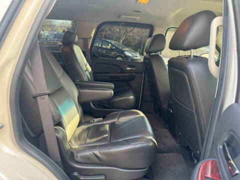2010 Cadillac Escalade