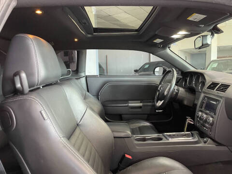 2012 Dodge Challenger R/T Classic