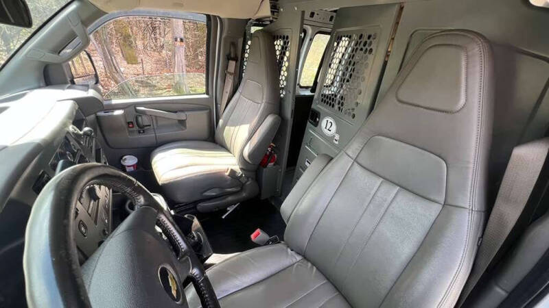 2020 Chevrolet Express 2500