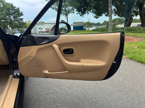 2000 Mazda MX-5 Miata