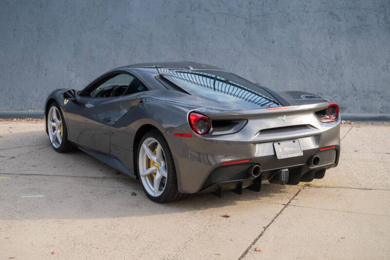 2016 Ferrari 488 GTB
