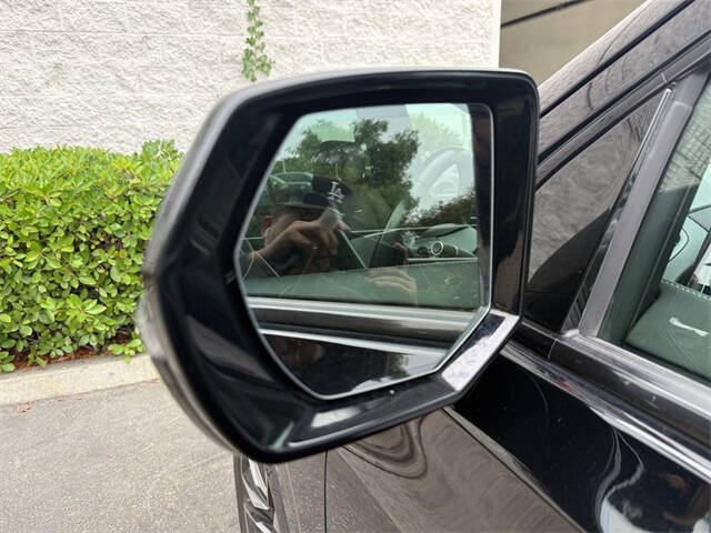 2023 Cadillac Escalade ESV Sport